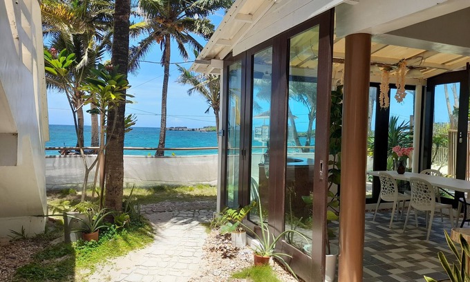 Manoc-Manoc Hotel | Marnin's Place Boracay