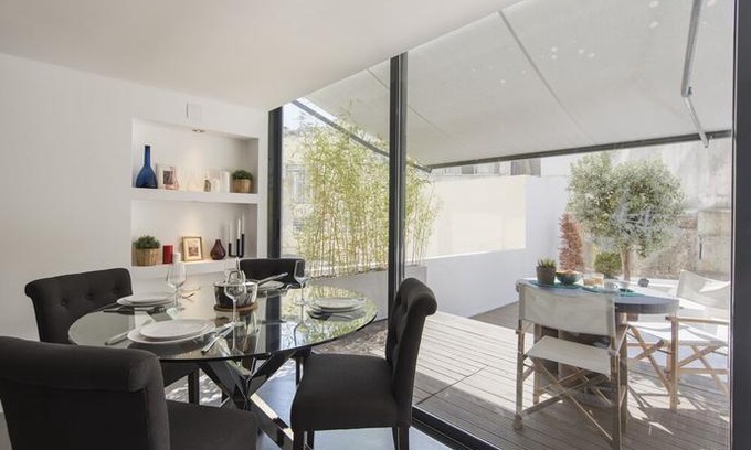 Lisbon Old Town Apartment | Marques de Pombal Trendy Apartment