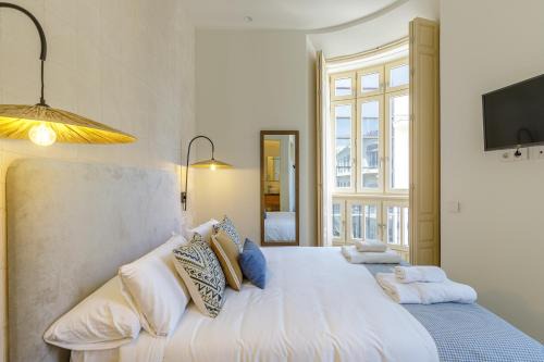 Centro Apartment | Marques de Velazquez II by Caleta Homes