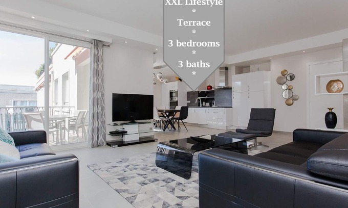 Cannes City Centre Apartment | Marriott- Croisette: Superb 3 bedrooms/3 baths