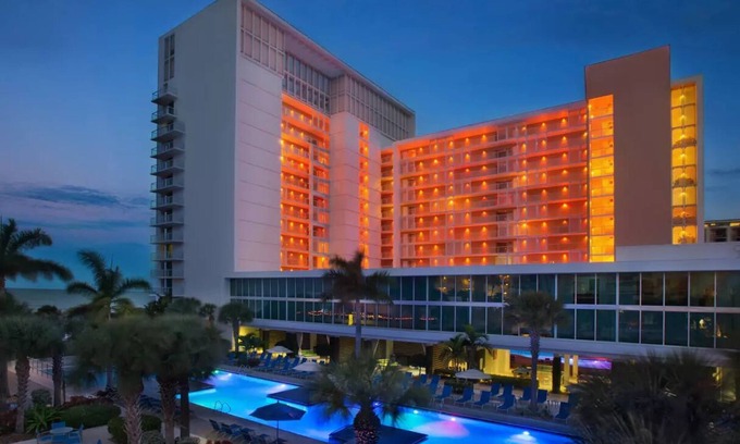 Marco Island Hotel | MARRIOTT'S CRYSTAL SHORES - 2 BED 2 BATH- RESORT ACCESS-PREMIER HOST