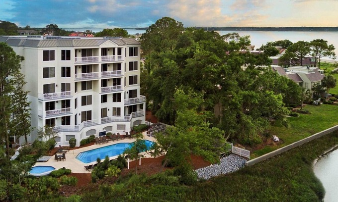 Harbour Town Resort | Marriott's Harbour Club 2 Bedroom Villa