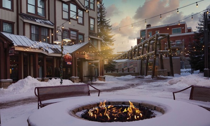 Downtown Park City Cabin | Marriott Summit Watch Resort. Sleeps 8, Enjoy Sundance Film Festival, 2026.