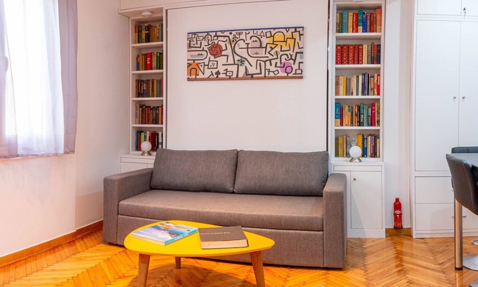 Plaka Apartment | Martin's Akropolis Studio