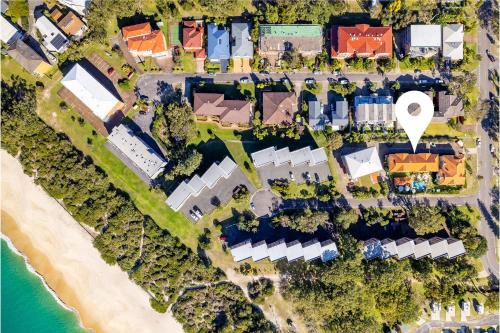 Nelson Bay Apartment | Martys 7 2 Intrepid Cl - pool , air con , Wi-Fi and linen