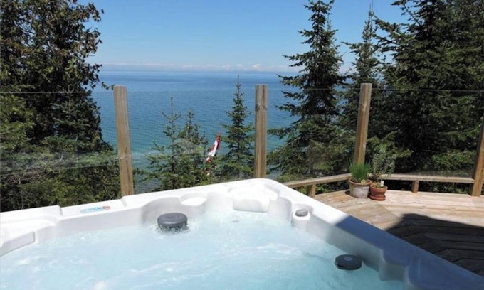 Northern Bruce Peninsula Ski Chalet | Marvel at breathtaking views surrounding you from this waterfront chalet