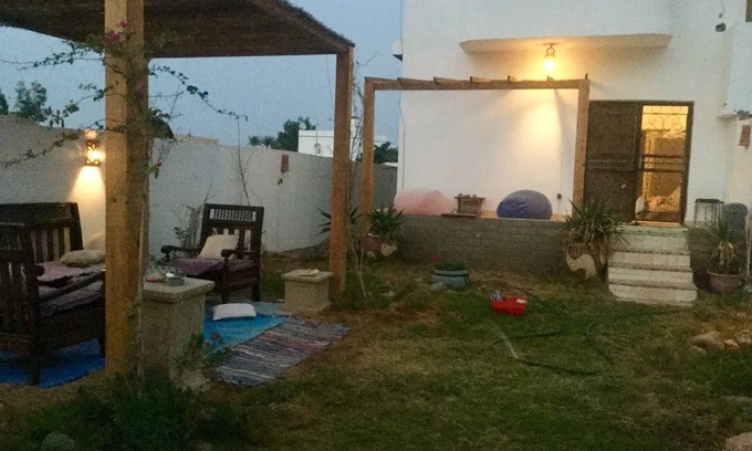 Dahab House | Marvel's Studio & Garden, Casa Del B., Eel Garden Rd