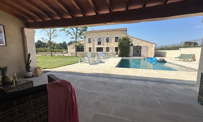 Chateaurenard Other | Mas provençal 10 persons with swimming pool and teleworking space and playroom!