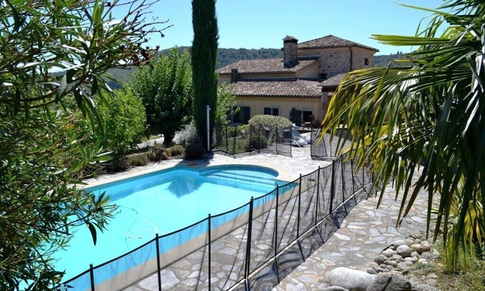 Les Vans Villa | Mas with swimming pool in the village of Les Vans in Southern Ardèche