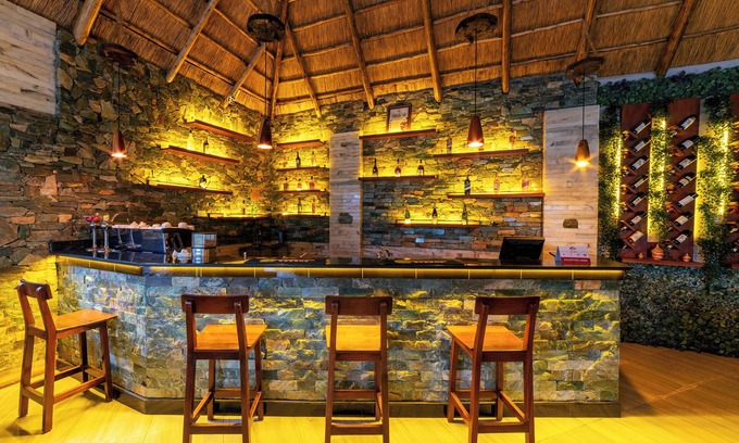 Kampala Hotel | Masheda Palms Resort