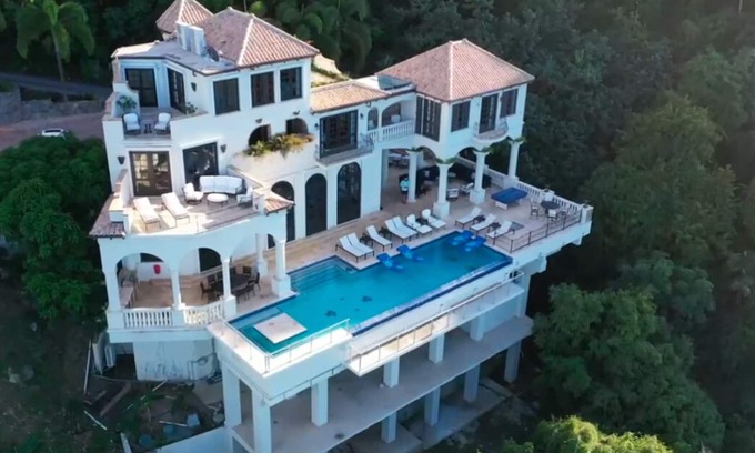 Maho Bay Quarter Villa | Massive infinity edge pool overlooking Peter Bay. Discounted Spring Rates!