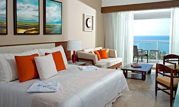 Bucerias House | Master Bedroom in the Grand Bliss Suite - Nuevo Vallarte