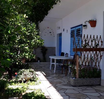 Omis Apartment | MATE I LILE