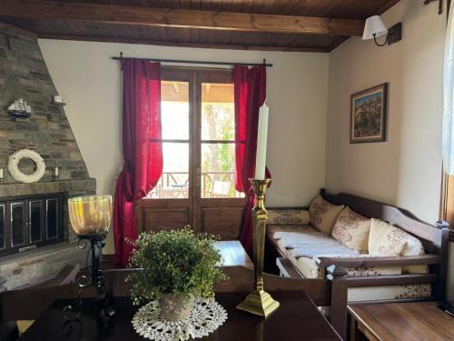 Megalos Prinos Apartment | Matias Kastanies Appartements with privat parking