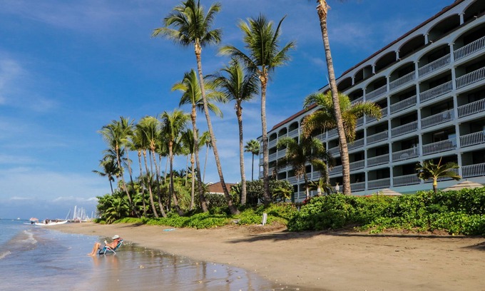 Historic Lahaina Front Street Condo | MAUI LAHAINA SHORES #105nOCEAN-BEACH FRONT LOCATION GROUND FLOOR nNO RESORT FEE