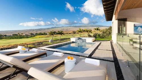 Kamuela House | MAUNA KEA BEACH ESCAPE Luxurious home in private community with Heated Private Pool and Spa Detached Ohana Suite