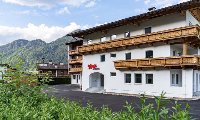 Schlitters Apartment | Max Studios & Apartments - Zillertal