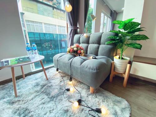 Hai Ba Trung Apartment | May - Street view 03 -2 sđt 09756-59323