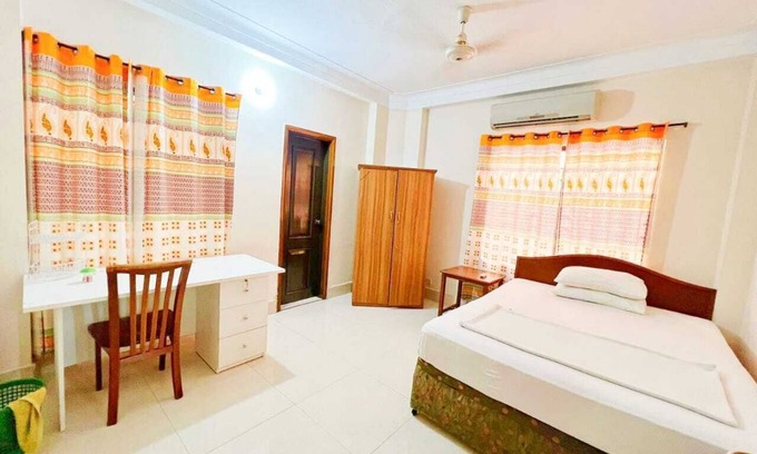 Gulshan Hotel | Maya Eco Guest House only for Traveler from Abroad. Its heart of Gulshan 2 ,DHK