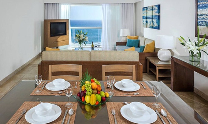Playa Diamante House | MAYAN PALACE ONE BEDROOM SUITE ACAPULCO
