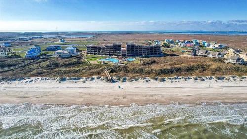 Port Aransas House | Mayan Princess 101 Beachfront Resort