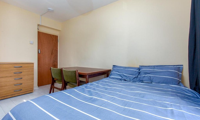 Tower Hamlets House | MAYDWELL HOUSE 45 - DELUXE GUEST ROOM 3