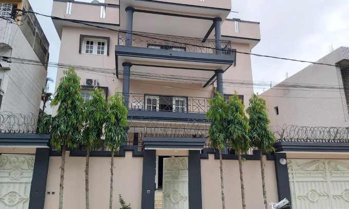Akouedo Bed & Breakfast | MC Location