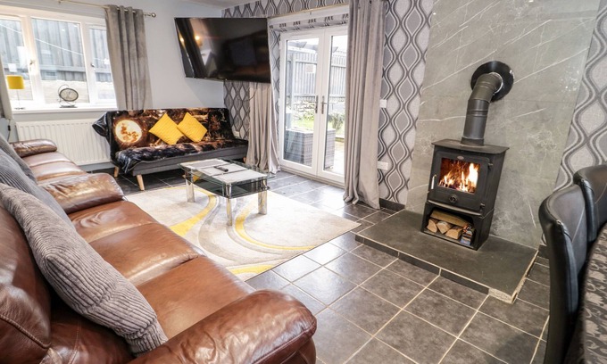 Tyn-y-Gongl Cottage | Meadow View