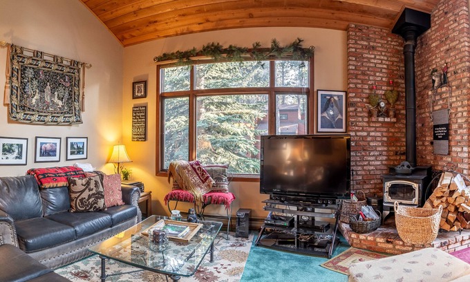 Mammoth Lakes House | Meadowridge 2+Loft Family Townhome