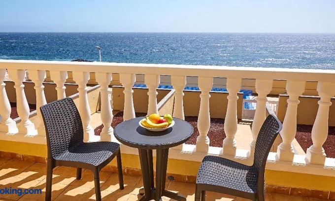 Arenas del Mar Villa | Medano Beach Villas