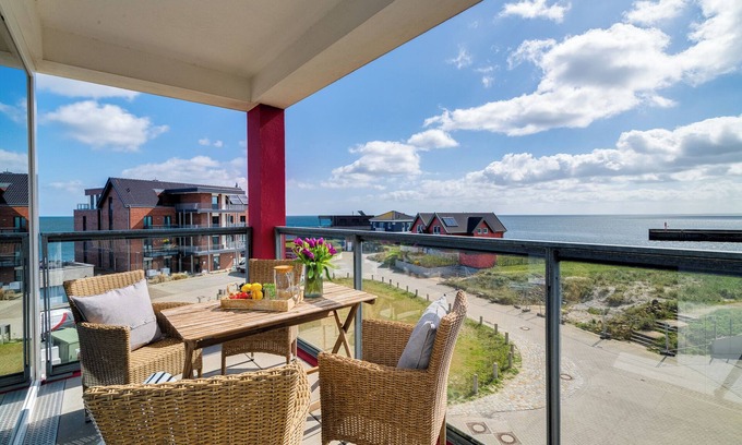 Kappeln Apartment | Meermarie - balcony, swimming pool, 2 shower rooms, elevator, underground parking space