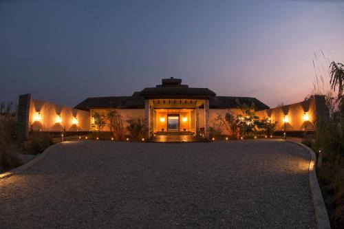 Meghauli Cabin | Meghauli Serai Chitwan National Park - A Taj Safari Lodge