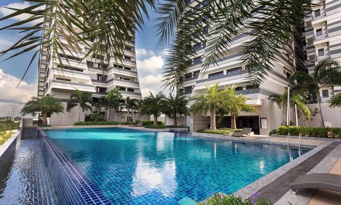 Medini Apartment | Meridin Medini Suite by Nest Home【LEGOLAND】