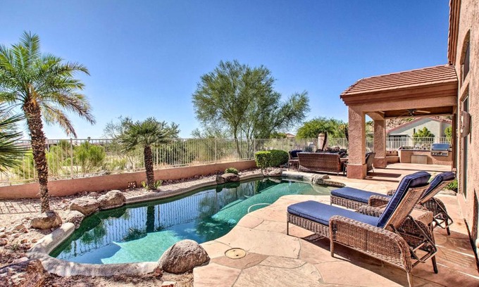 Red Mountain Ranch House | Mesa House on Golf Course with Backyard Oasis!