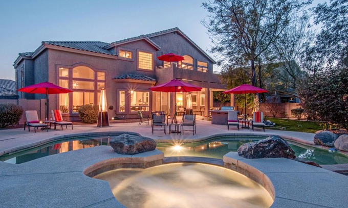 Las Sendas House | Mesa: Pool Table, TVs All BRs, Pvt POOL/SPA, Golfer/Biker/Hiker's Paradise