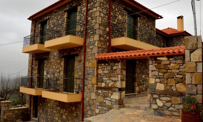 Messaia House | Messana