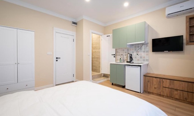 Old City Apartment | Metin studiosand suites