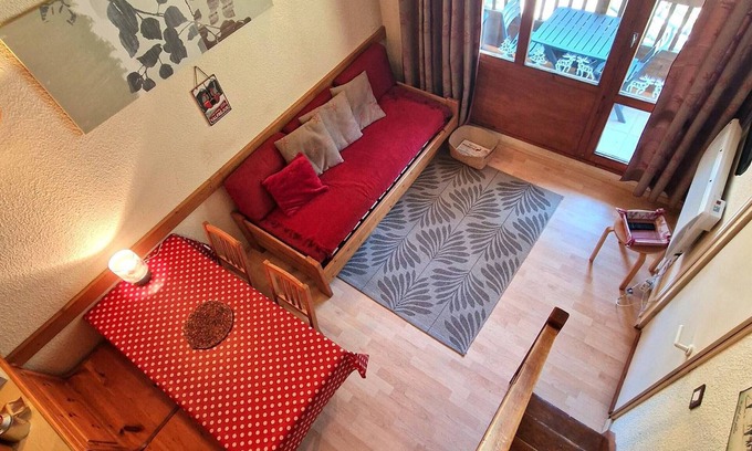 Valfrejus Apartment | Mezzanine studio 4/6 people, Valfréjus, ski-in/ski-out