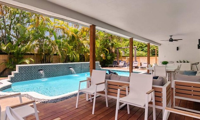 The Hammocks House | Miami Fun Oasis: Pool, Games & More! 4BR L67