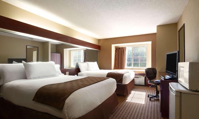 Duncan Hotel | Microtel Inn by Wyndham Spartanburg Duncan