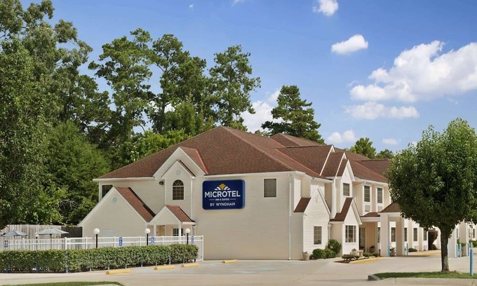 Ponchatoula Hotel | Microtel Inn & Suites by Wyndham Ponchatoula/Hammond