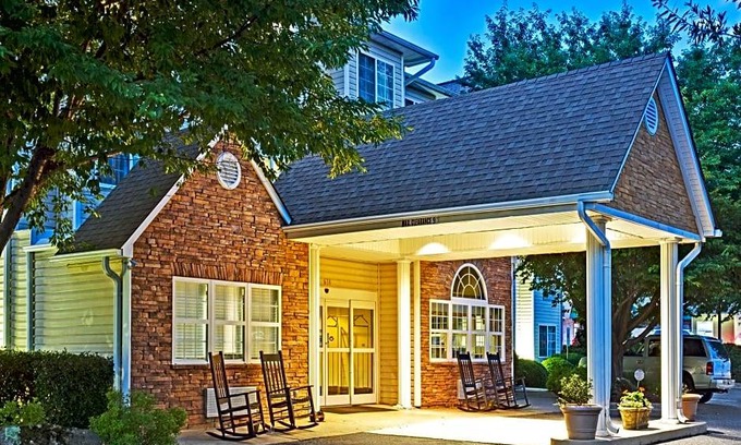 Cherokee Hotel | Microtel Inn & Suites by Wyndham Cherokee