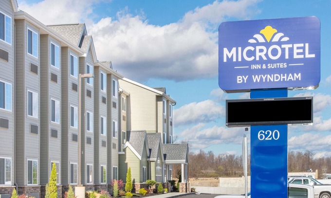 Cadiz Hotel | Microtel Inn & Suites by Wyndham Cadiz