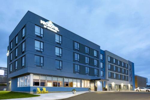 Summerside Hotel | Microtel Inn & Suites by Wyndham Summerside
