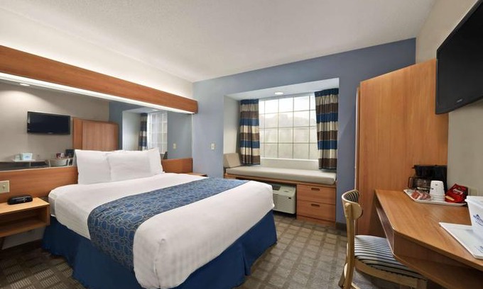 Ponchatoula Hotel | Microtel Inn & Suites by Wyndham Ponchatoula/Hammond