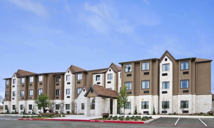 Round Rock Hotel | Microtel Inn & Suites by Wyndham Round Rock