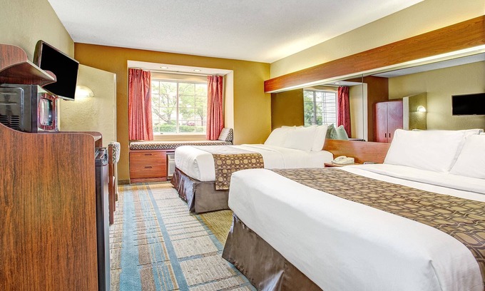 Mason Hotel | Microtel Inn & Suites by Wyndham Mason/Kings Island
