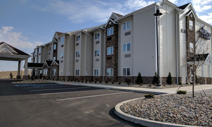 Clarion Hotel | Microtel Inn & Suites by Wyndham Clarion