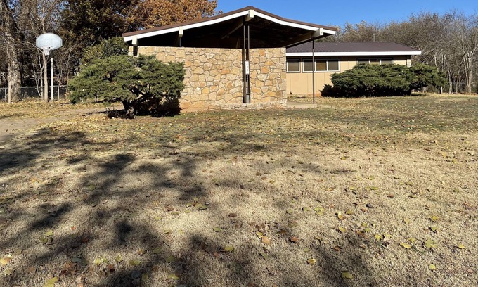 Stillwater House | Mid-Century Modern, 3 miles to OSU