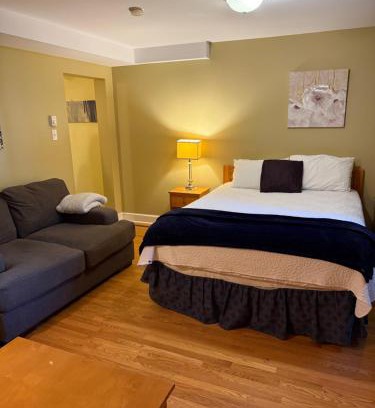 Waterford Valley Apartment | Midstream Manor Unit 1, Studio